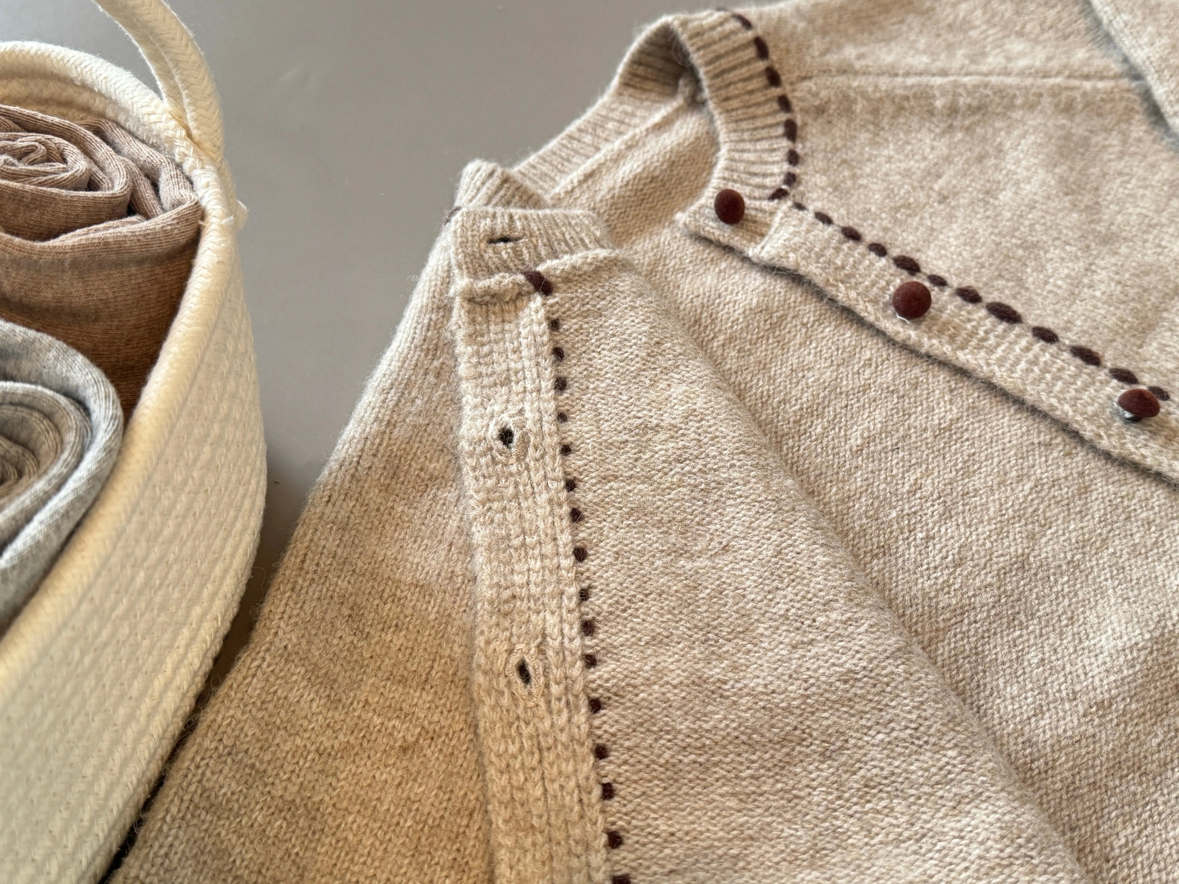 Holiday M.E Knit Cardigan – Oatmeal M.E Studio Kids